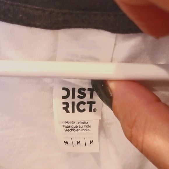 Brand New Cincinnati Long Sleeved Tee Size M - Picture 3 of 3